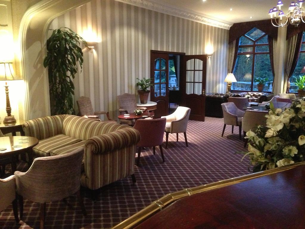 Oakwood Hall Hotel Bingley Exteriör bild