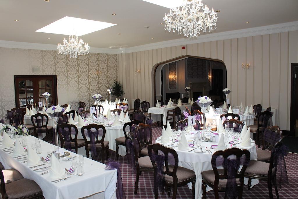 Oakwood Hall Hotel Bingley Exteriör bild
